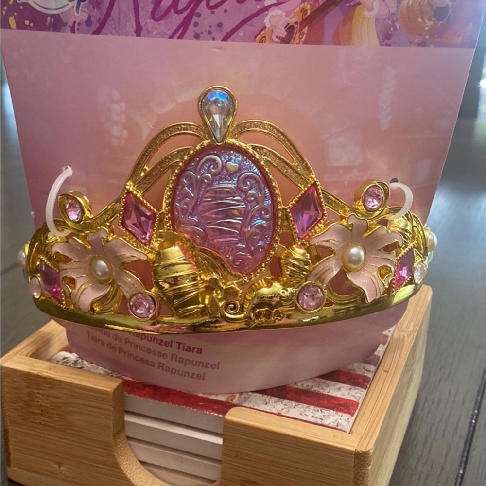 Disney Rapunzel Metal crown / tiara